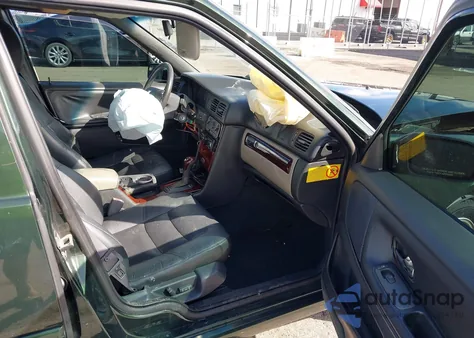 2000 Volvo S70 Glt/Glt Se from USA, damaged, VIN YV1LS56DXY2651113